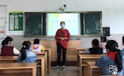 我校少先队进行红领巾监督岗培训