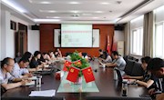 专题调研齐研讨   线下线上巧衔接